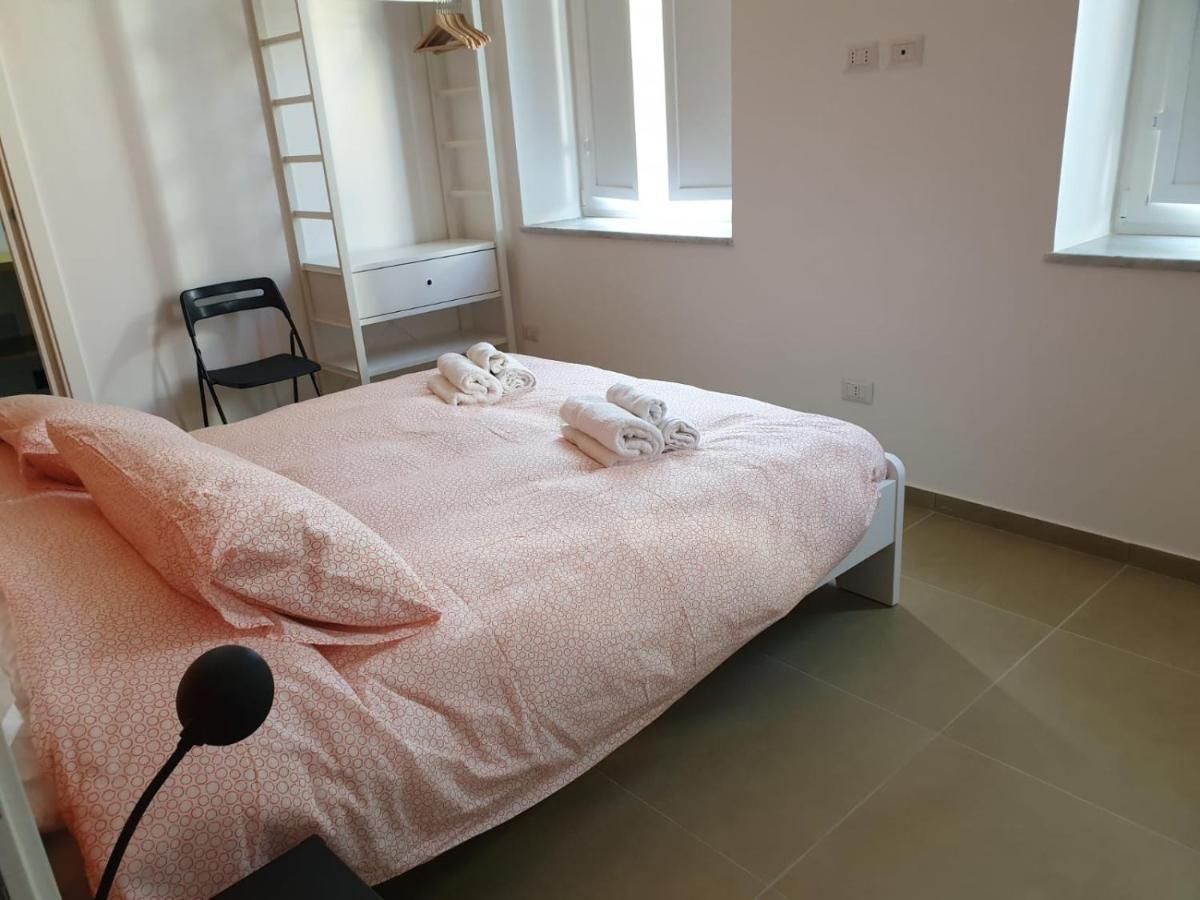 Maga Station Bed & Breakfast Наполи Екстериор снимка