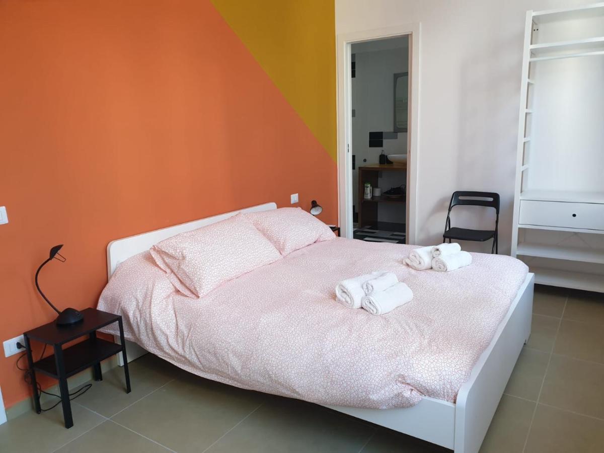 Maga Station Bed & Breakfast Наполи Екстериор снимка